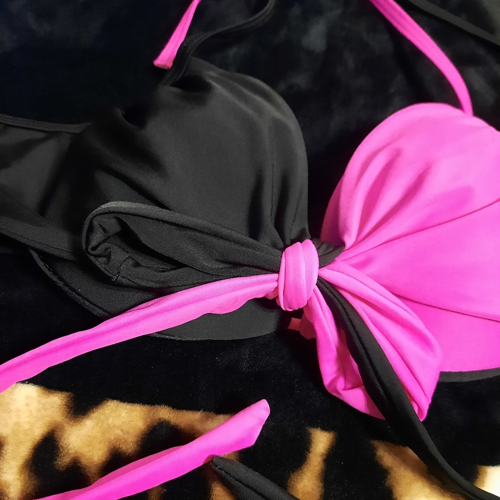 Victoria Secret Color Block Bikini 🔥 - Picture 8 of 13